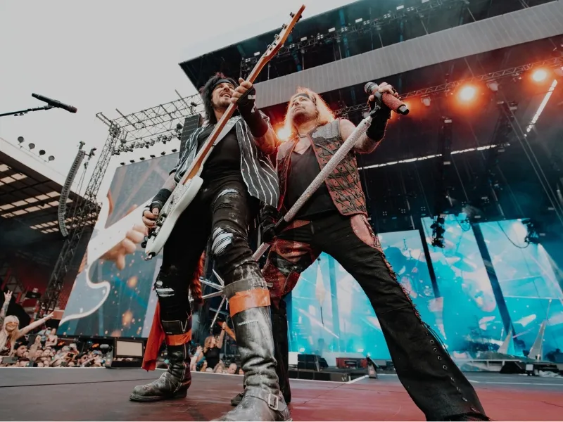 Mötley Crüe tickets