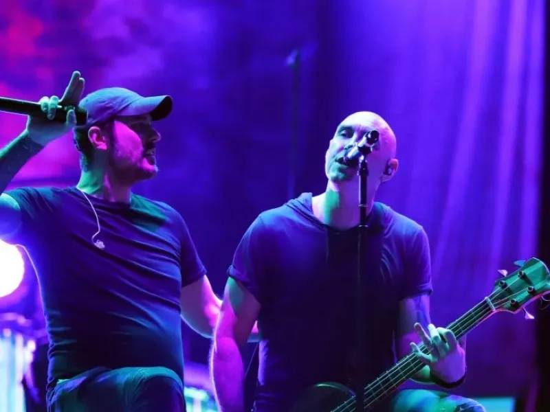 Breaking Benjamin tickets